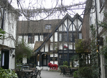 Salisbury - Red Lion - Thomas Hardy